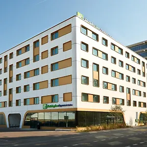 מלון דירות Express & - Basel - By Ihg