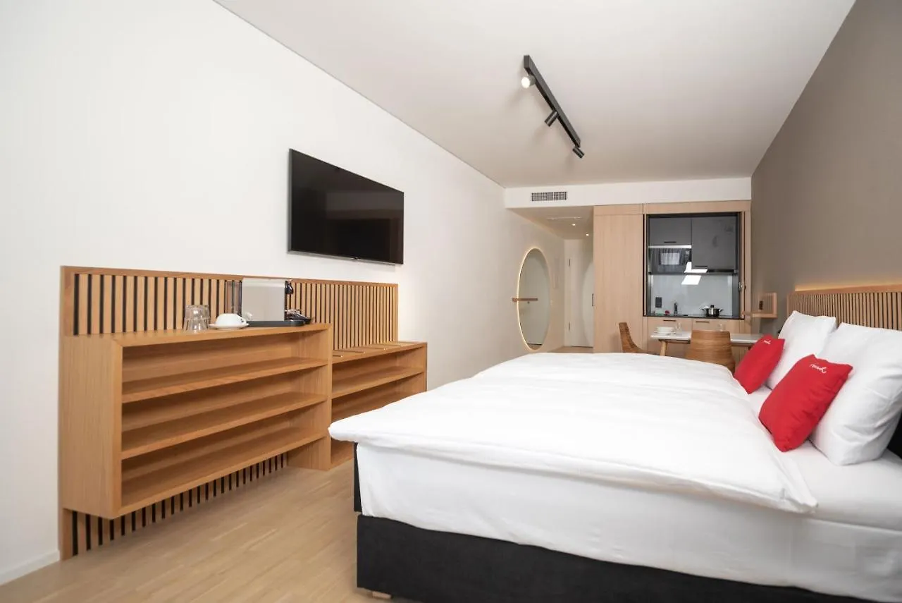 Bachenbulach Tailormade Hotel Bab Bachenbuelach שוויץ
