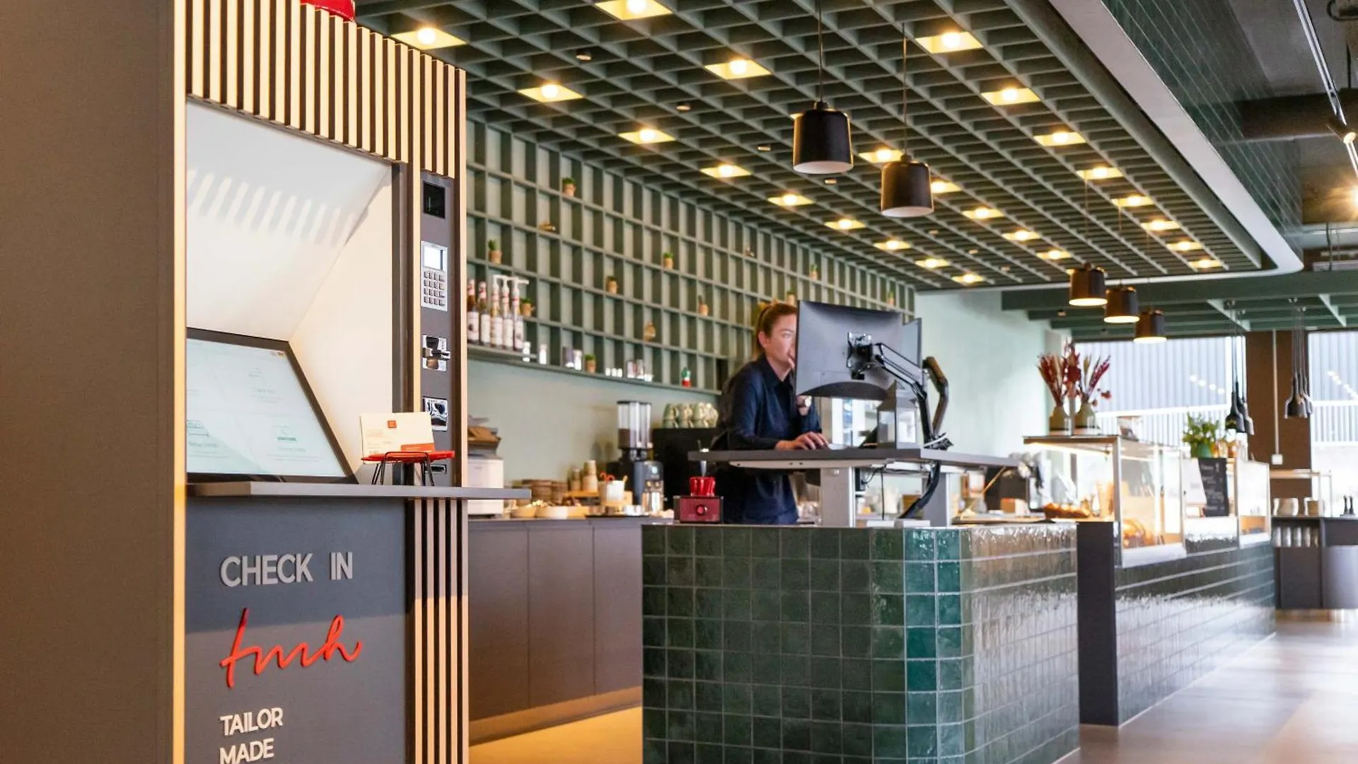 Bachenbulach Tailormade Hotel Bab Bachenbuelach שוויץ